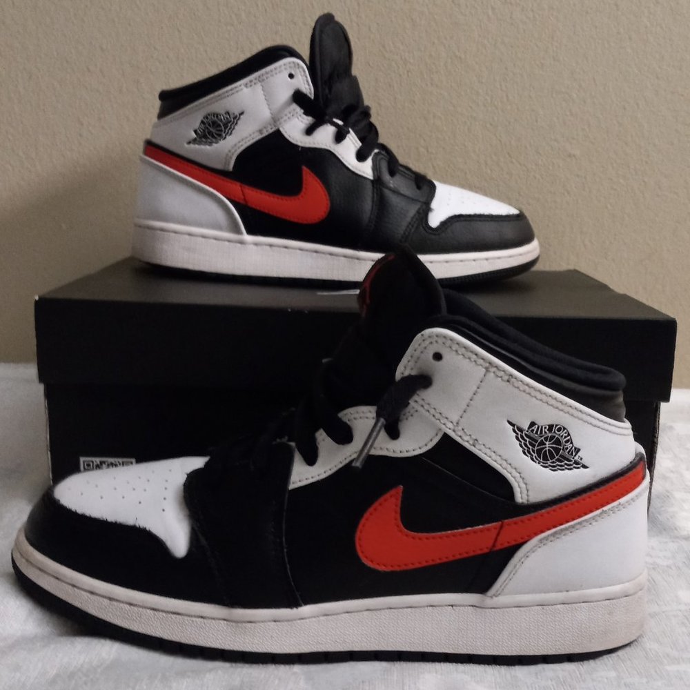 Air Jordan 1 Mid  Black Chile Red White Youth 6